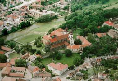 Bazilika sv. Prokopa, židovská čtvrť a hřbitov v Třebíči